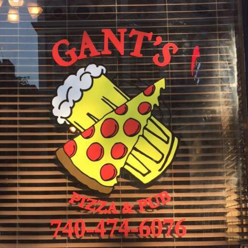 A front facing image of Gant's Pizza.