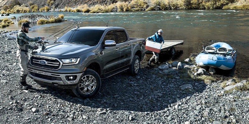 Aa 2023 Ford Ranger tugging a boat.