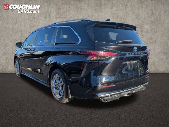 2023 Toyota Sienna Platinum 7 Passenger