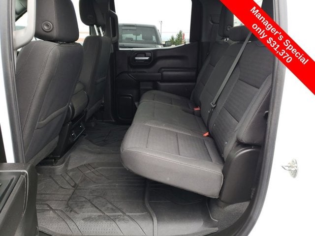 2023 Chevrolet Silverado 1500 4WD Crew Cab 147" Custom