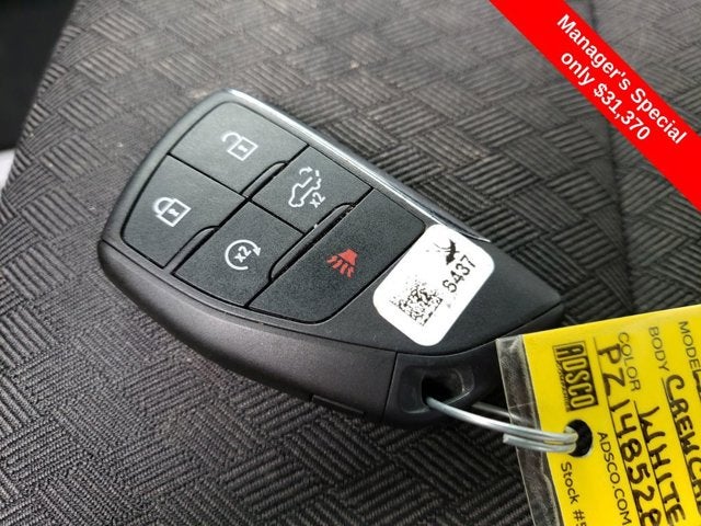 2023 Chevrolet Silverado 1500 4WD Crew Cab 147" Custom