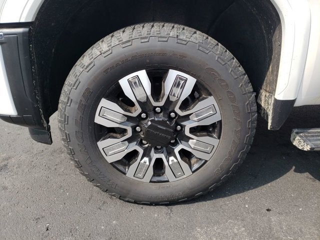 2025 GMC Sierra 2500HD Denali