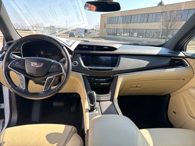 2019 Cadillac XT5 Luxury AWD