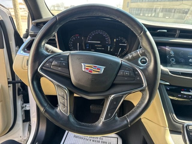 2019 Cadillac XT5 Luxury AWD