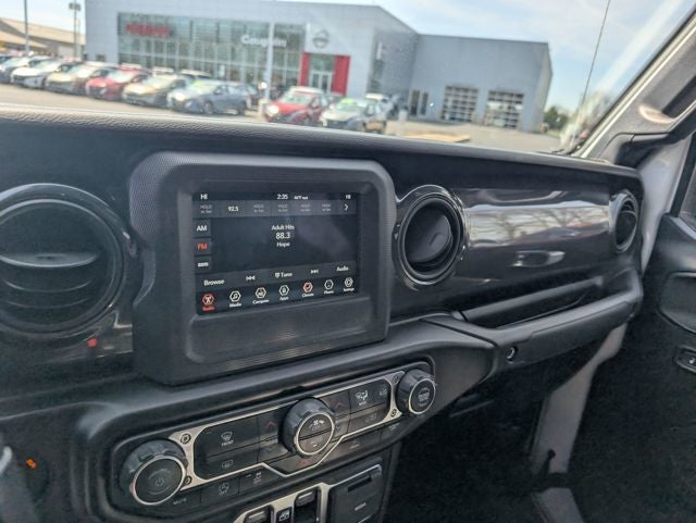 2022 Jeep Gladiator Altitude