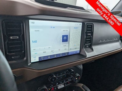 2024 Ford Bronco Outer Banks