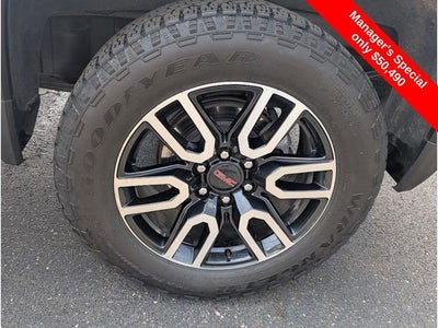 2023 GMC Sierra 1500 AT4