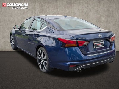 2022 Nissan Altima 2.0 SR
