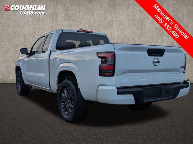 2025 Nissan Frontier SV