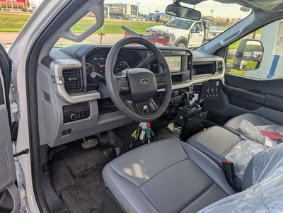 2026 Ford F-550SD DRW