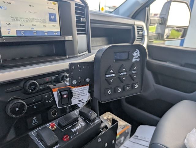 2026 Ford F-550SD DRW
