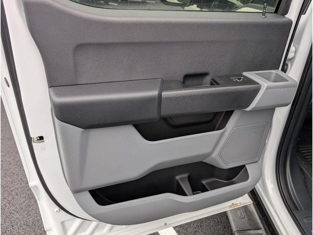 2025 Ford Super Duty F-550 Dually XL