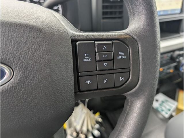 2025 Ford Super Duty F-550 Dually XL