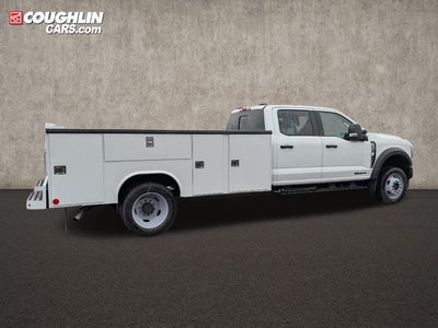 2025 Ford Super Duty F-550 Dually XL