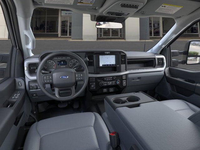 2026 Ford Super Duty F-550 Dually XL