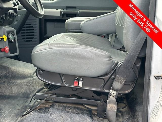 2019 Ford F-750SD Base