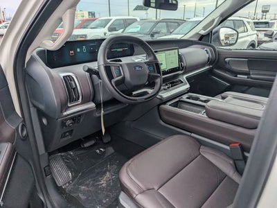 2025 Ford Expedition Platinum