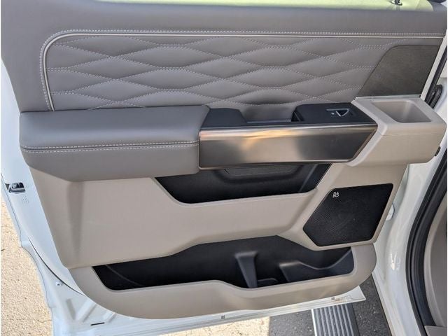 2025 Ford F-350SD Platinum