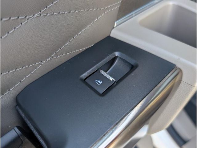 2025 Ford F-350SD Platinum