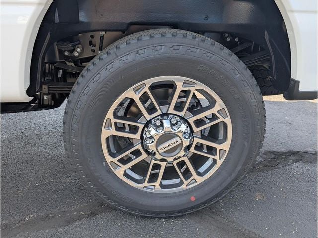 2025 Ford F-350SD Platinum