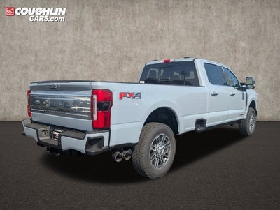 2027 Ford F-350SD Platinum