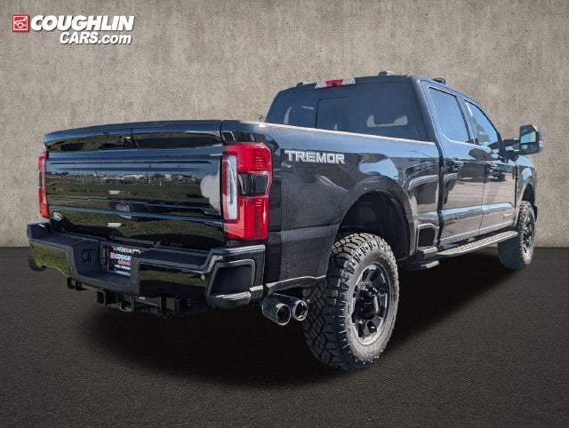2027 Ford F-350SD Platinum