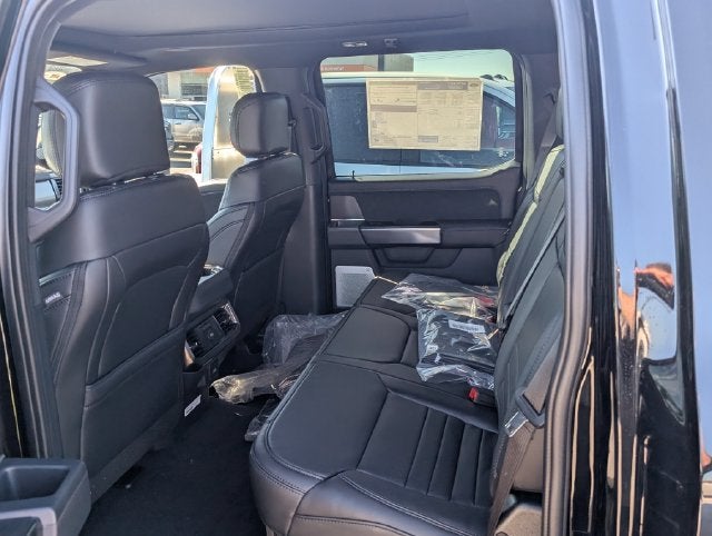 2027 Ford F-350SD Platinum