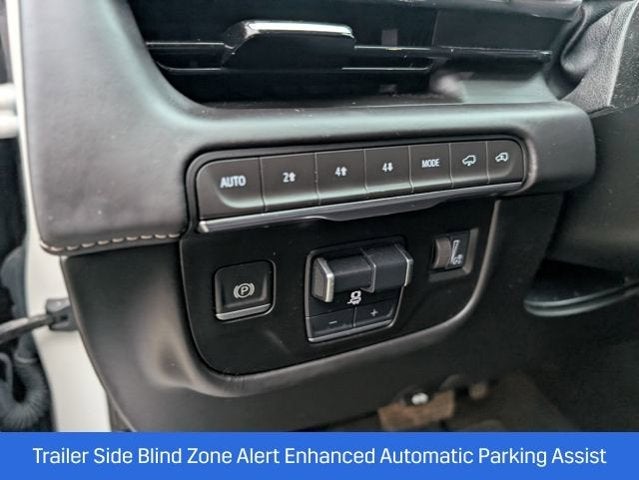 2023 Cadillac Escalade 4WD Sport Platinum