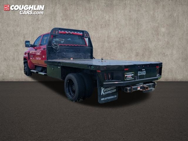 2022 Chevrolet Silverado 5500HD Work Truck