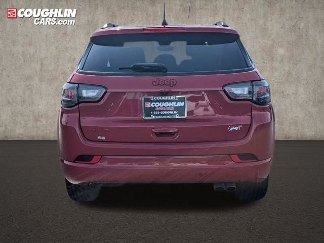 2022 Jeep Compass Base