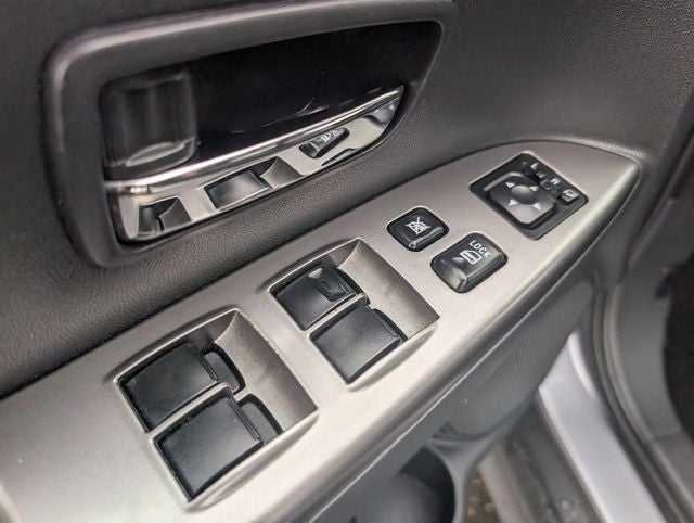 2024 Mitsubishi Outlander Sport SE