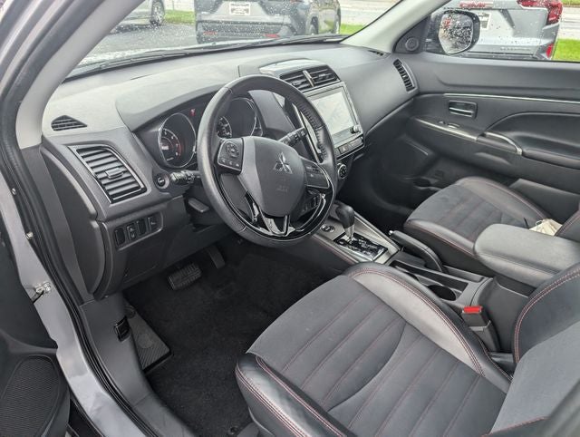 2024 Mitsubishi Outlander Sport SE