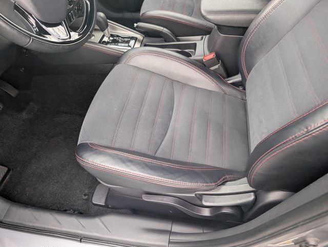 2024 Mitsubishi Outlander Sport SE