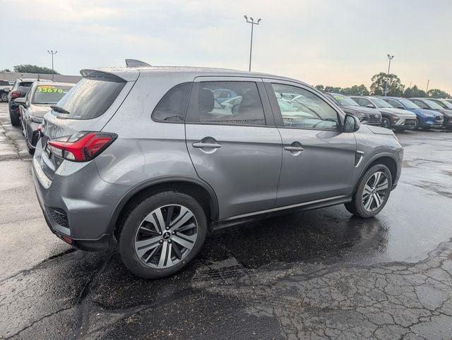 2024 Mitsubishi Outlander Sport SE