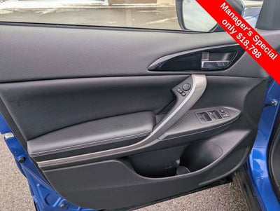 2023 Mitsubishi Eclipse Cross Base