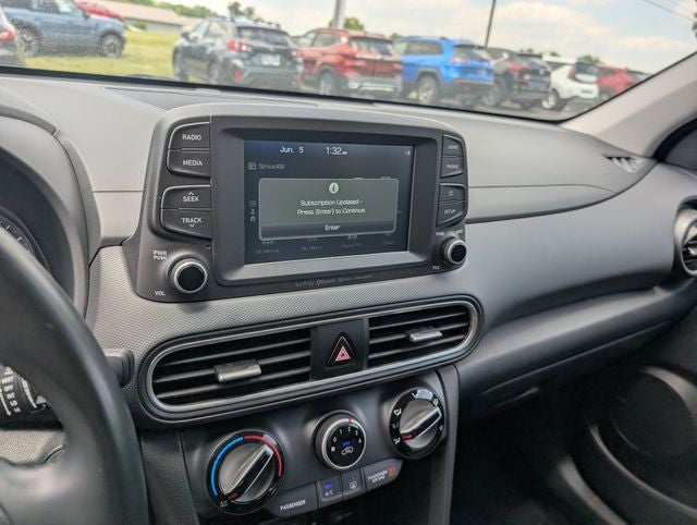 2021 Hyundai Kona SEL Plus