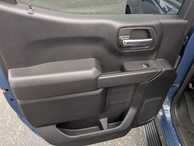 2024 Chevrolet Silverado 1500 4WD Crew Cab 147" Custom