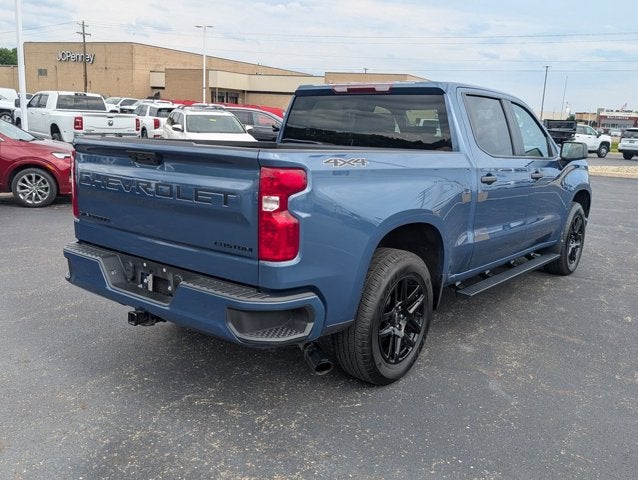 2024 Chevrolet Silverado 1500 4WD Crew Cab 147" Custom