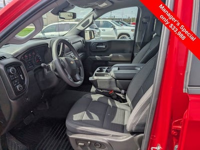 2023 Chevrolet Silverado 1500 4WD Crew Cab 147" Custom