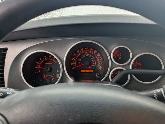 2011 Toyota Tundra 4WD Truck Grade