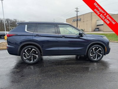 2022 Mitsubishi Outlander SEL