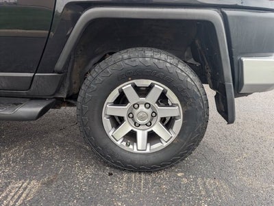 2014 Toyota FJ Cruiser Base