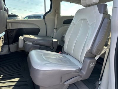 2018 Chrysler Pacifica Touring L Plus