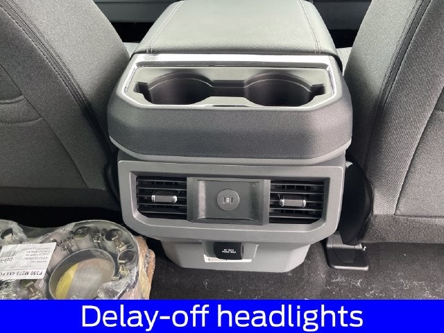 2027 Ford F-250SD XLT