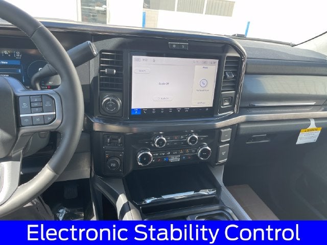 2027 Ford F-350SD Lariat DRW