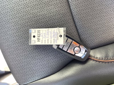 2027 Ford F-350SD Lariat DRW