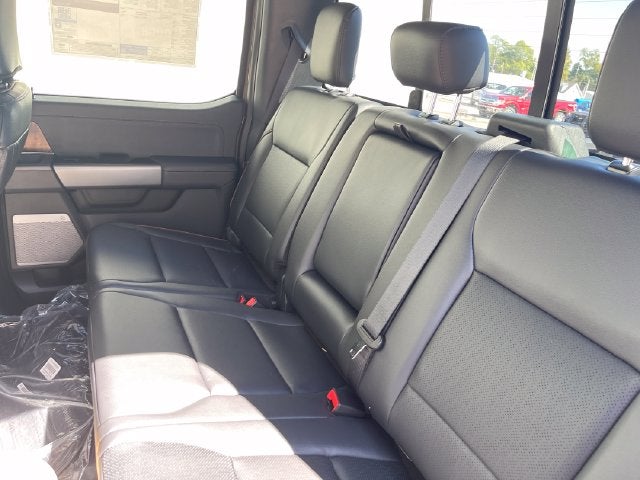 2027 Ford F-350SD Lariat DRW