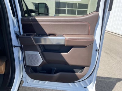 2027 Ford F-350SD King Ranch DRW