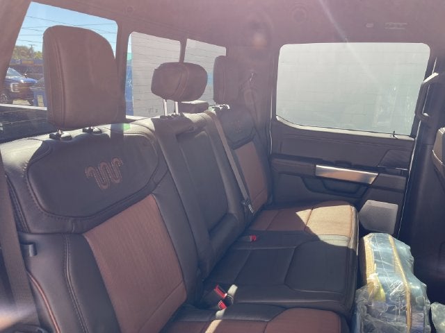 2027 Ford F-350SD King Ranch DRW