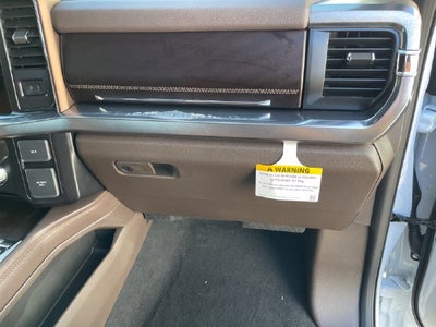 2027 Ford F-350SD King Ranch DRW